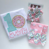 Donut Hairbow in pastel colors, optional headband - Darling Little Bow Shop