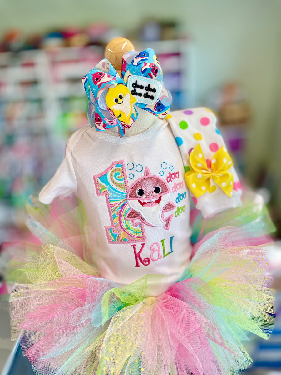 Baby shark girl birthday 2025 outfit