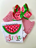 Watermelon hairbow in red and green