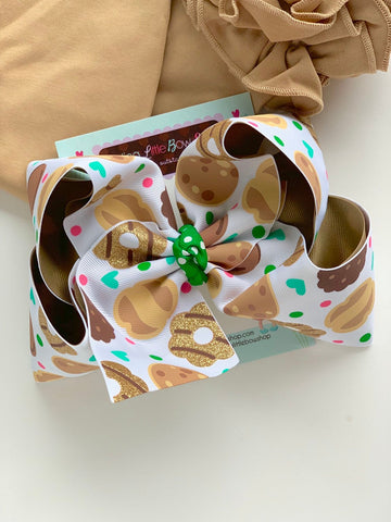 Cookie Bow, large girl cookie hairbow in 7 inch size, the cookies are the cutest! - Darling Little Bow Shop