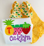 Pineapple Bow, pineapple hairbow in yellow and cream burlap look ribbon, choose 4-5" or 6" - Darling Little Bow Shop