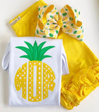 Pineapple Bow, pineapple hairbow in yellow and cream burlap look ribbon, choose 4-5" or 6" - Darling Little Bow Shop