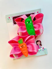 Peas and Carrots pigtail hairbow set